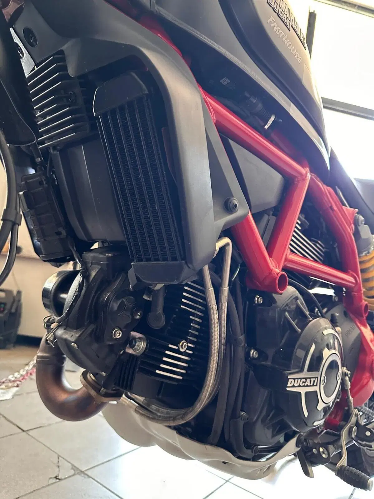 Ducati Scrambler 800 Desert Sled Fasthouse (2021 - 22) (18)