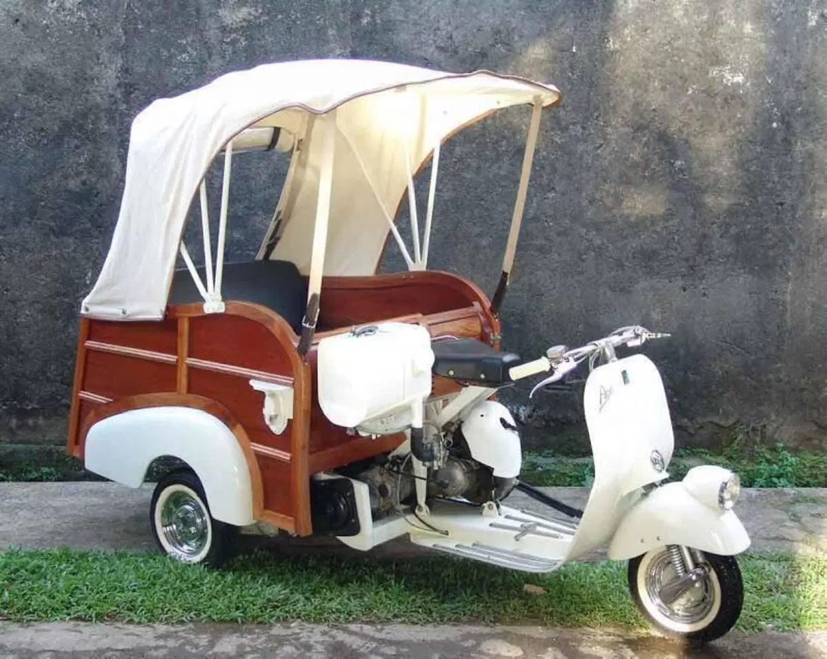 Piaggio VESPA  APE