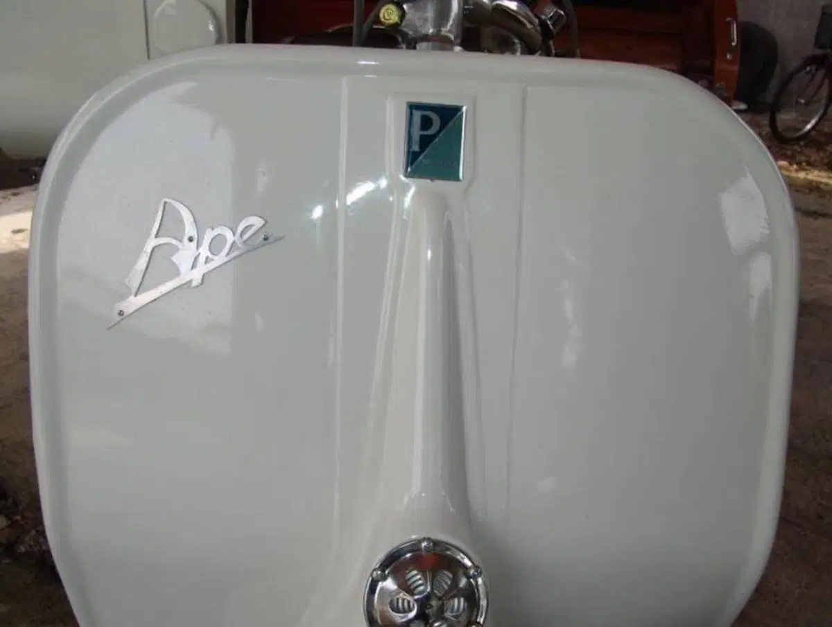 Piaggio VESPA  APE (10)