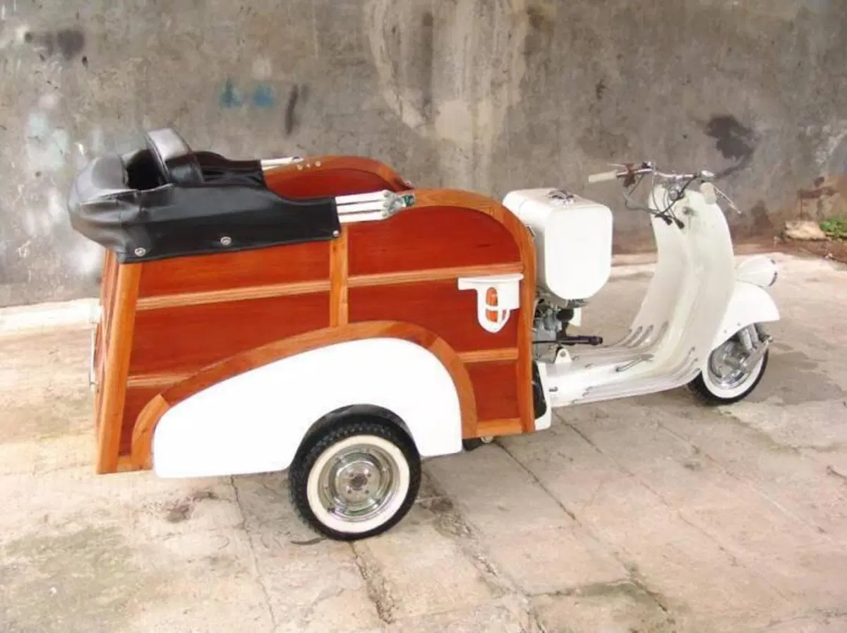 Piaggio VESPA  APE (13)