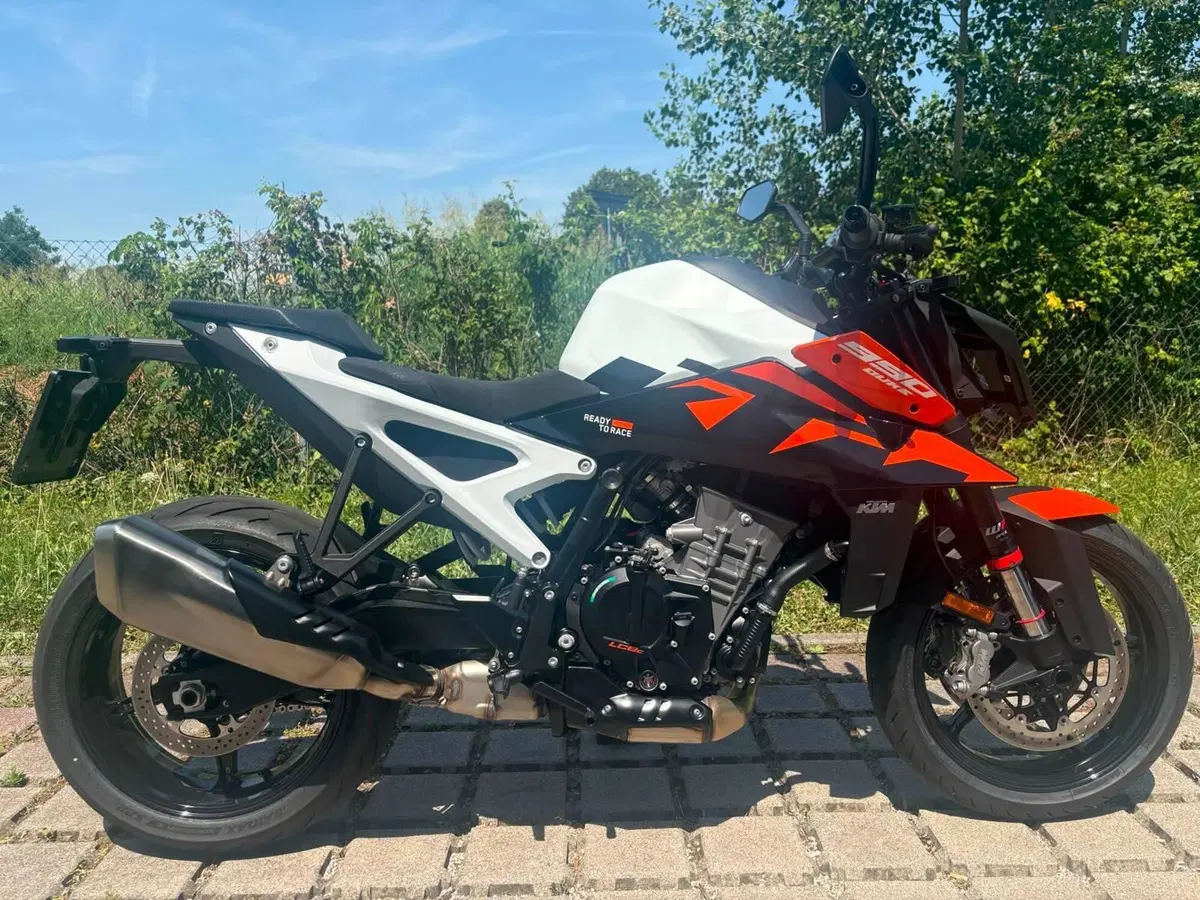 KTM 990 Duke (2024 - 26)