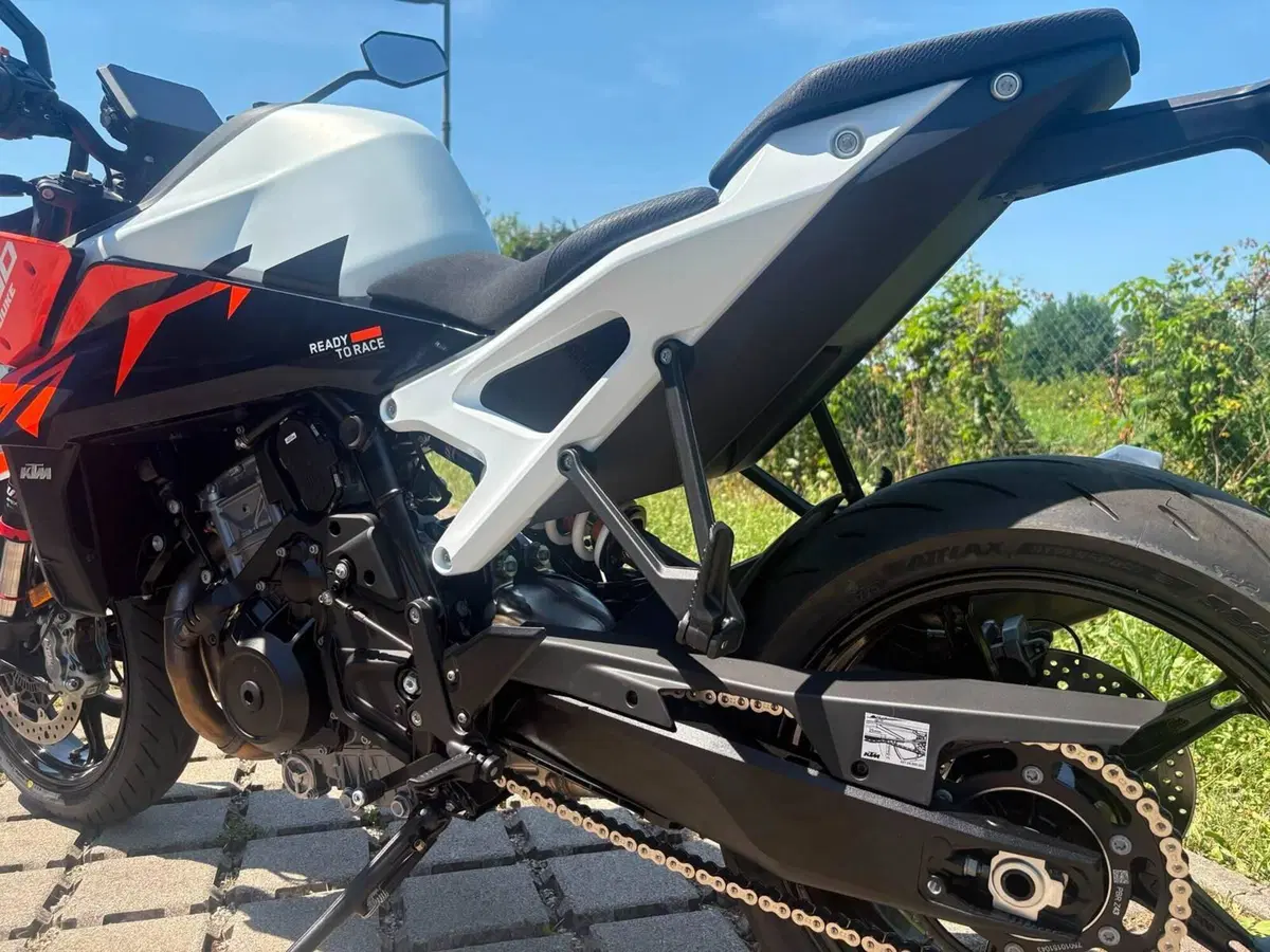 KTM 990 Duke (2024 - 26) (2)