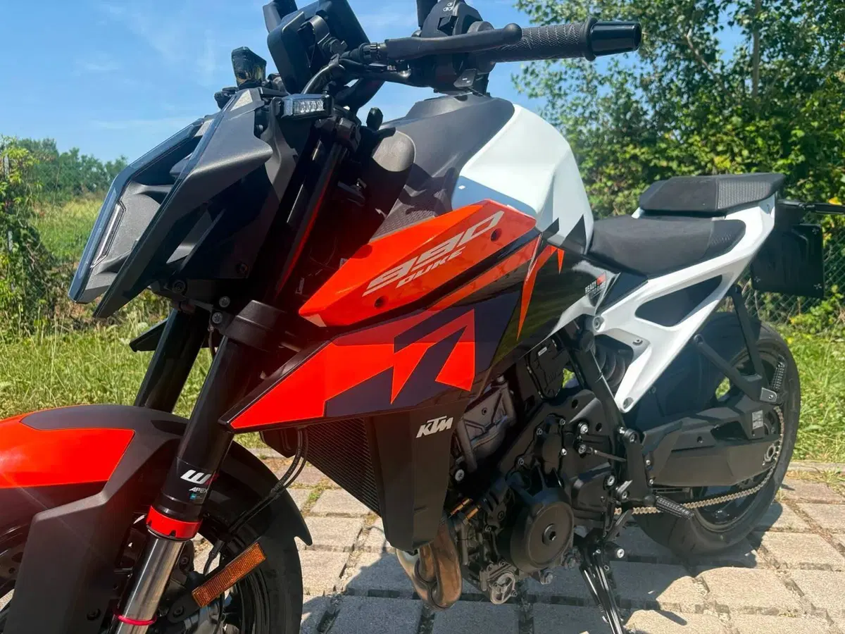 KTM 990 Duke (2024 - 26) (3)