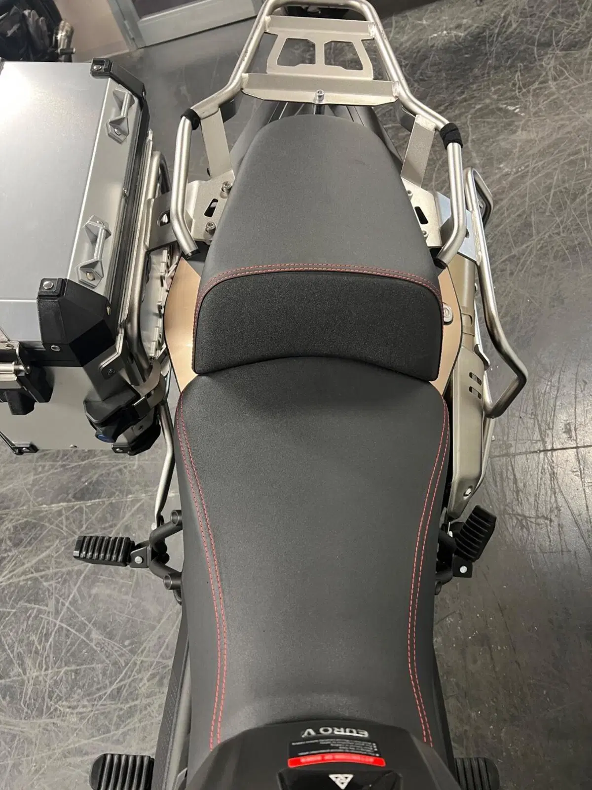 Voge Valico 650DSX (2021 - 24) (9)