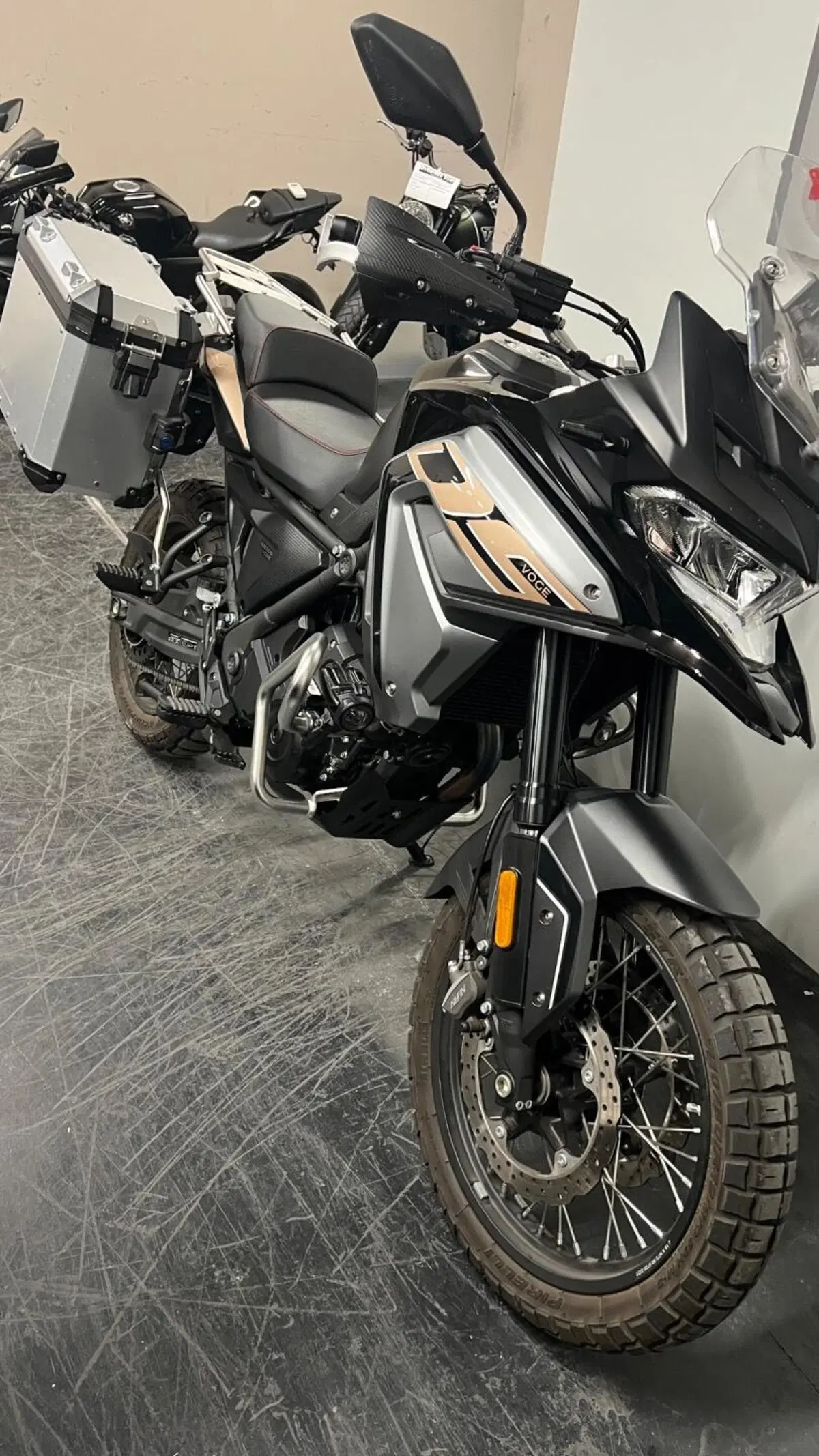 Voge Valico 650DSX (2021 - 24) (11)