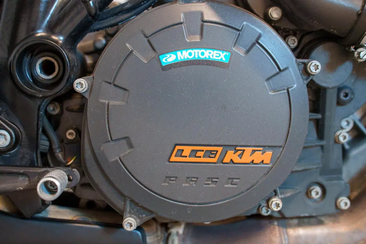 KTM 1290 Super Duke R ABS (2017 - 18) (8)