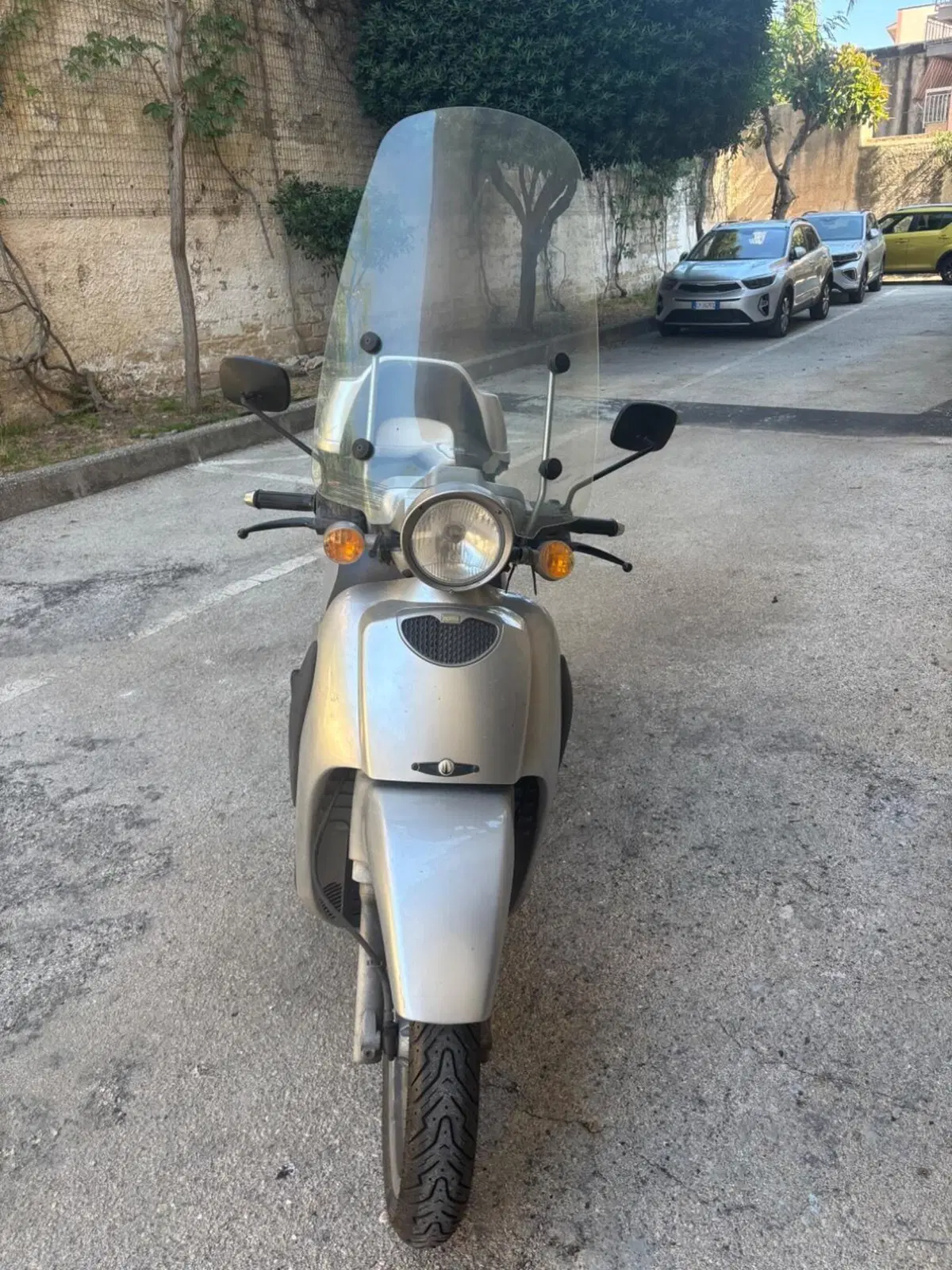 Aprilia Scarabeo 200 (2001 - 04) (3)