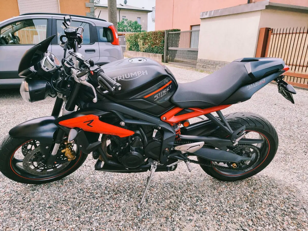 Triumph Street Triple R ABS (2013 - 17) (4)