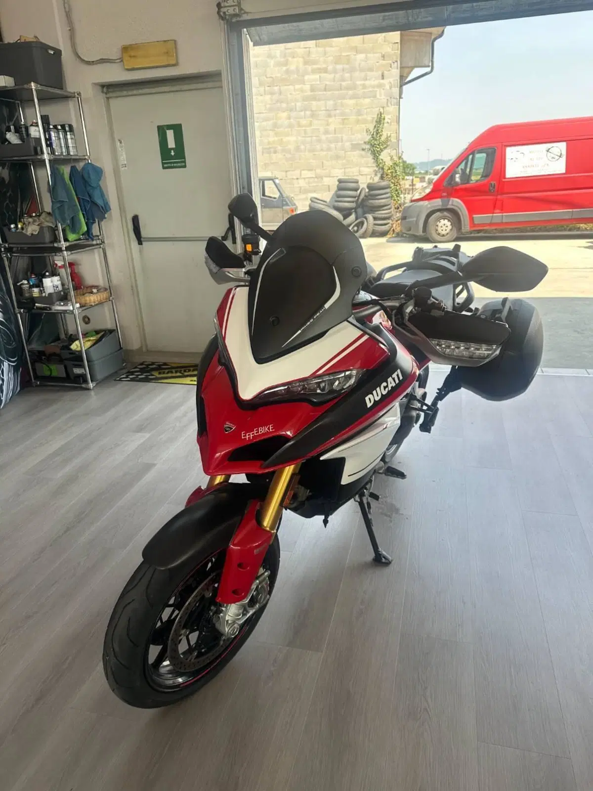 Ducati Multistrada 1200 S Pikes Peak (2016 - 17)