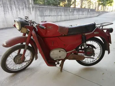 Moto Guzzi Zigolo 110 d'epoca
