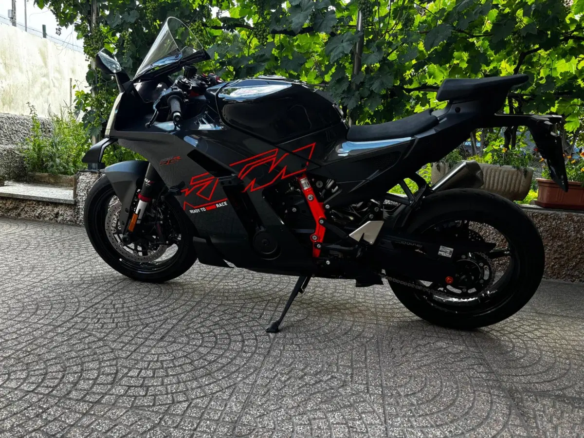 KTM 990 RC R (2026)