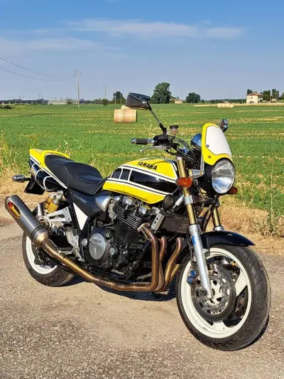 Yamaha XJR 1300 SP (1999 - 04) usata