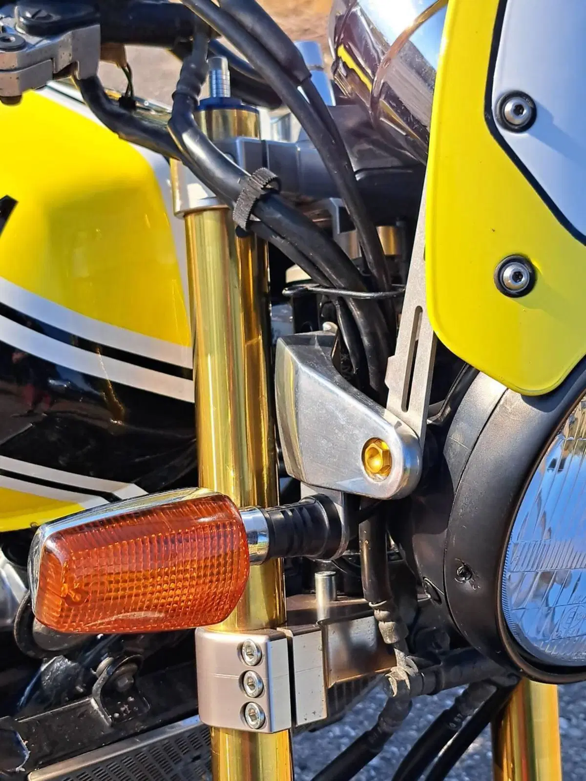Yamaha XJR 1300 SP (1999 - 04) (7)