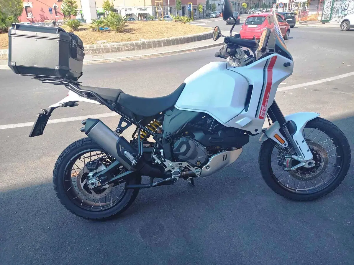 Ducati DesertX (2022 - 25) (3)