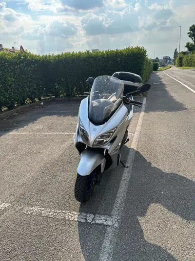 Suzuki Burgman 400 (2022 - 24) usata