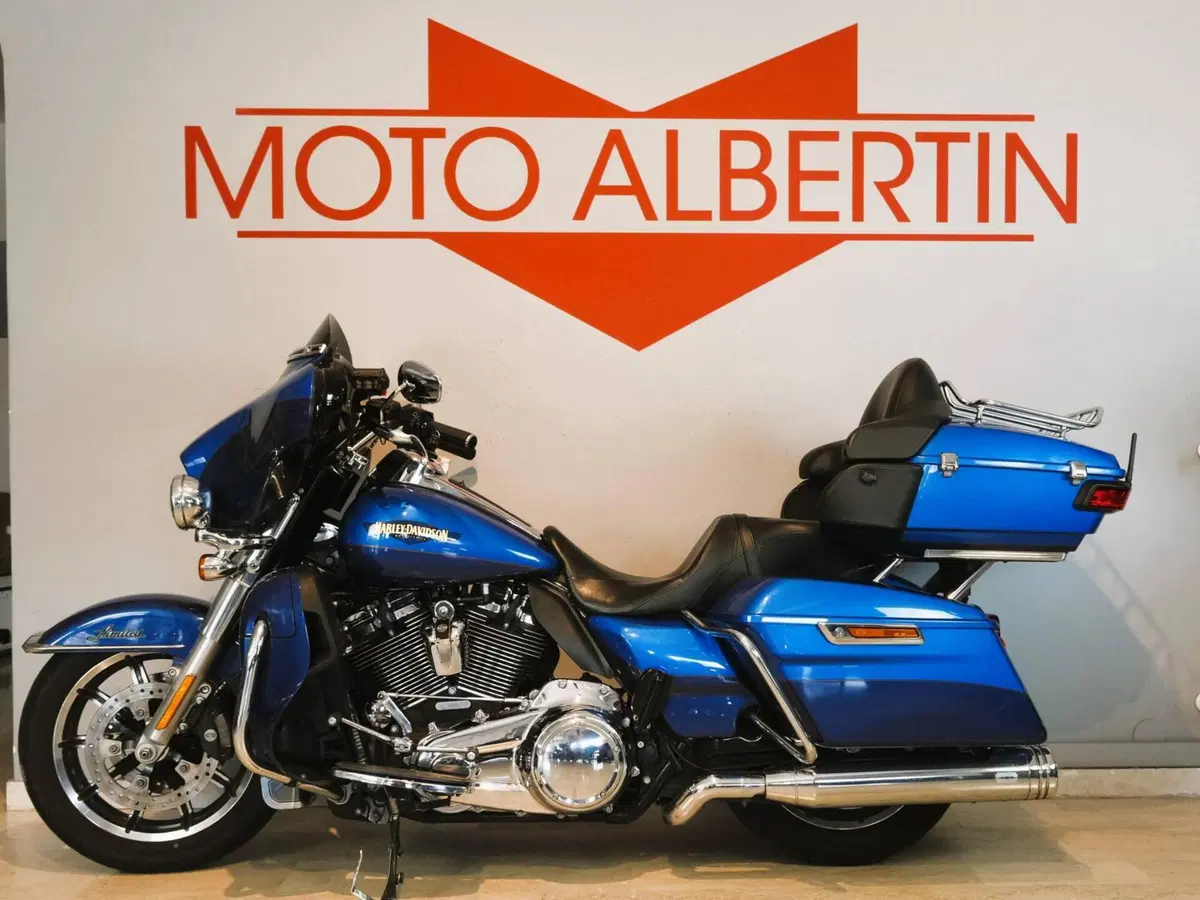 Harley-Davidson 107 Electra Glide Ultra Limited (2017 - 18) - FLHTK (2)