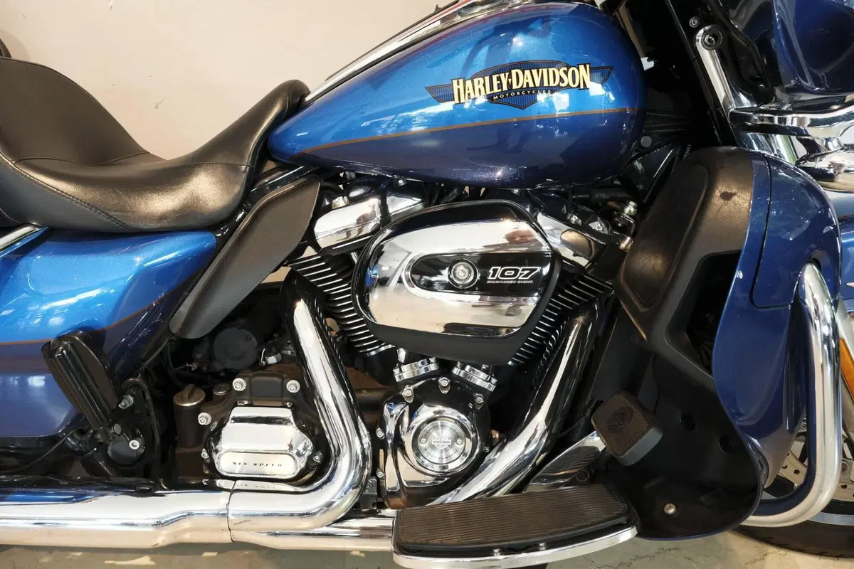 Harley-Davidson 107 Electra Glide Ultra Limited (2017 - 18) - FLHTK (7)