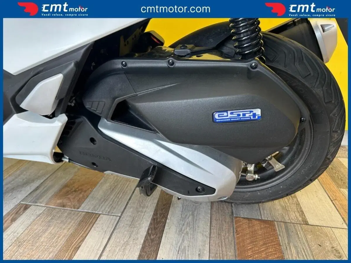 Honda PCX 125 (2021 - 24) (6)
