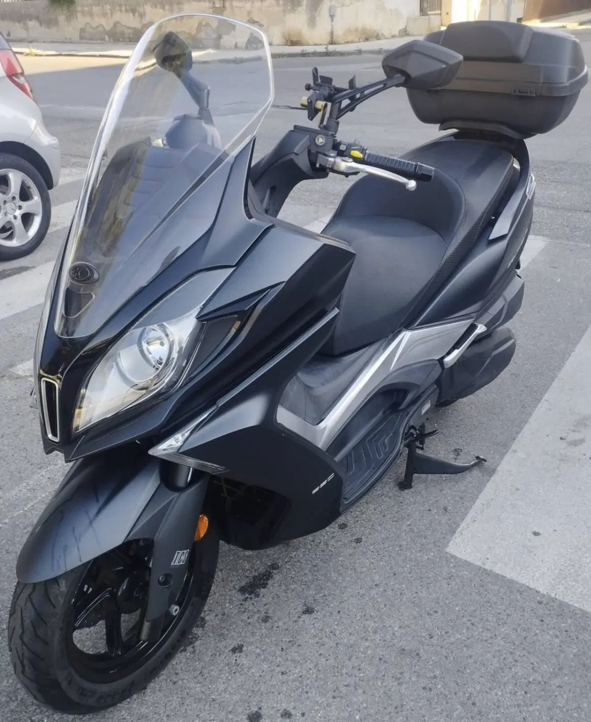Kymco Downtown 350i TCS (2021 - 25) (2)