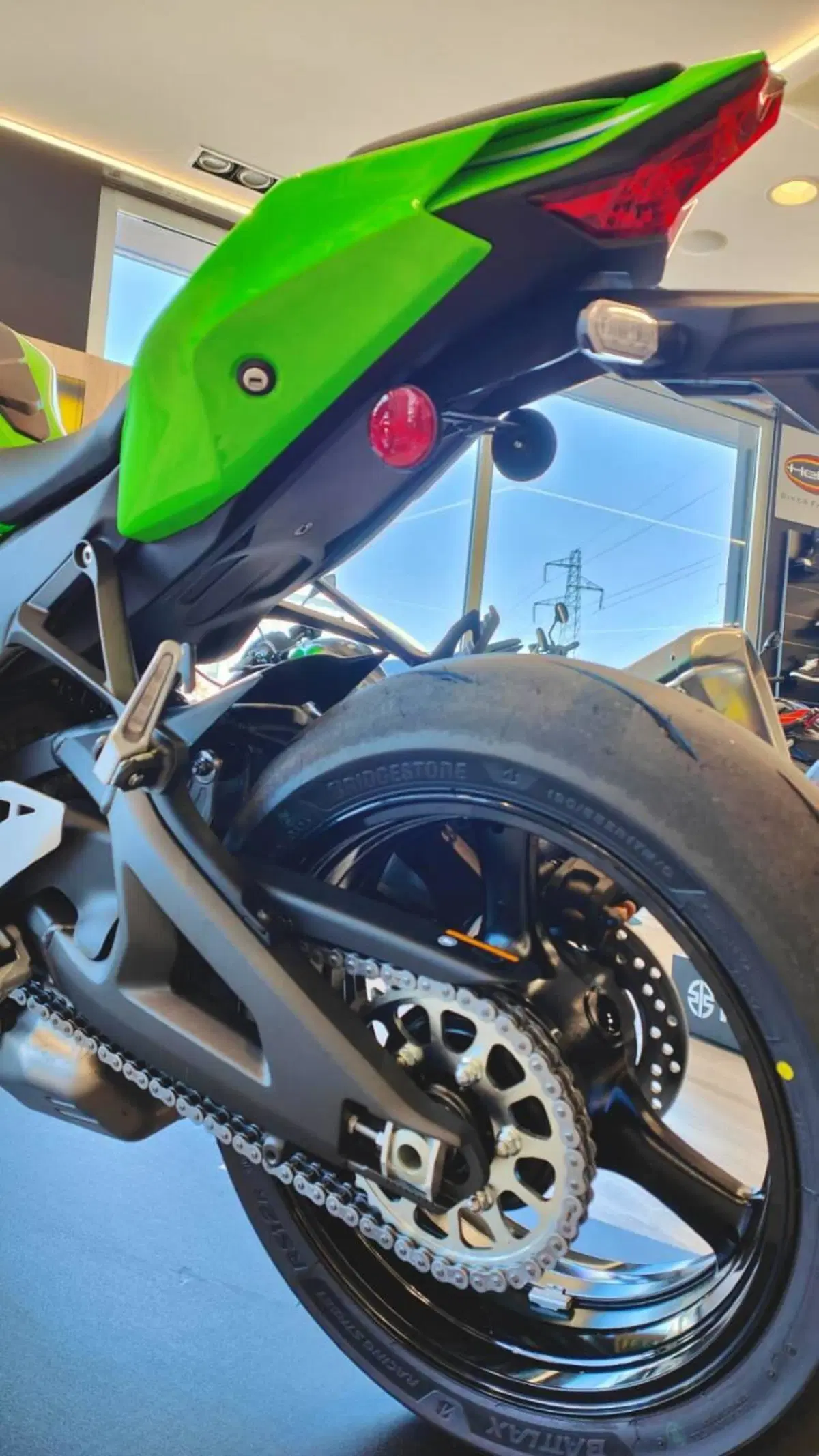 Kawasaki Ninja 1000 ZX-10R (2026) (6)