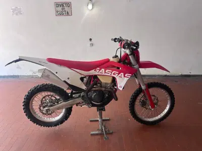 GASGAS EC 350 F (2022) usata
