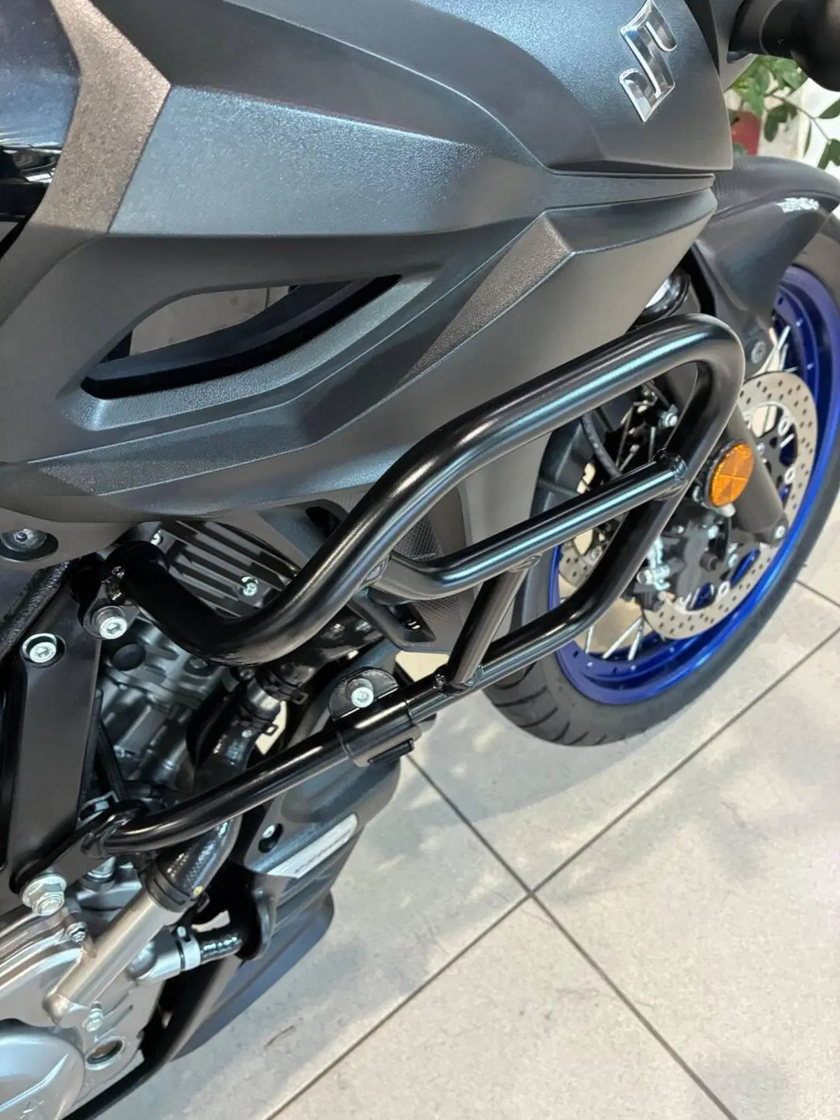 Suzuki V-Strom 650XT Explorer (2022 - 25) (2)