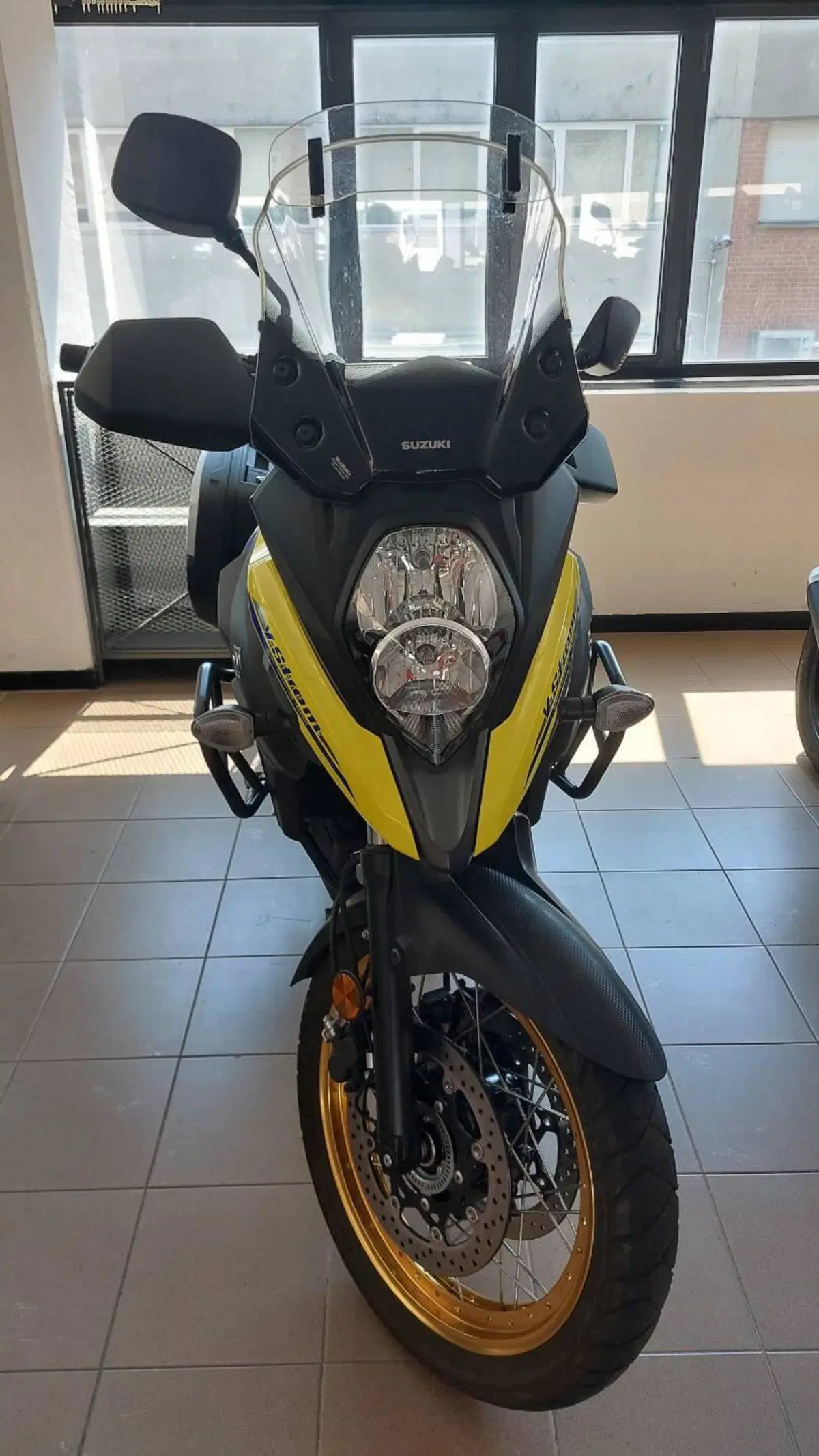 Suzuki V-Strom 650XT (2021 - 25) (5)