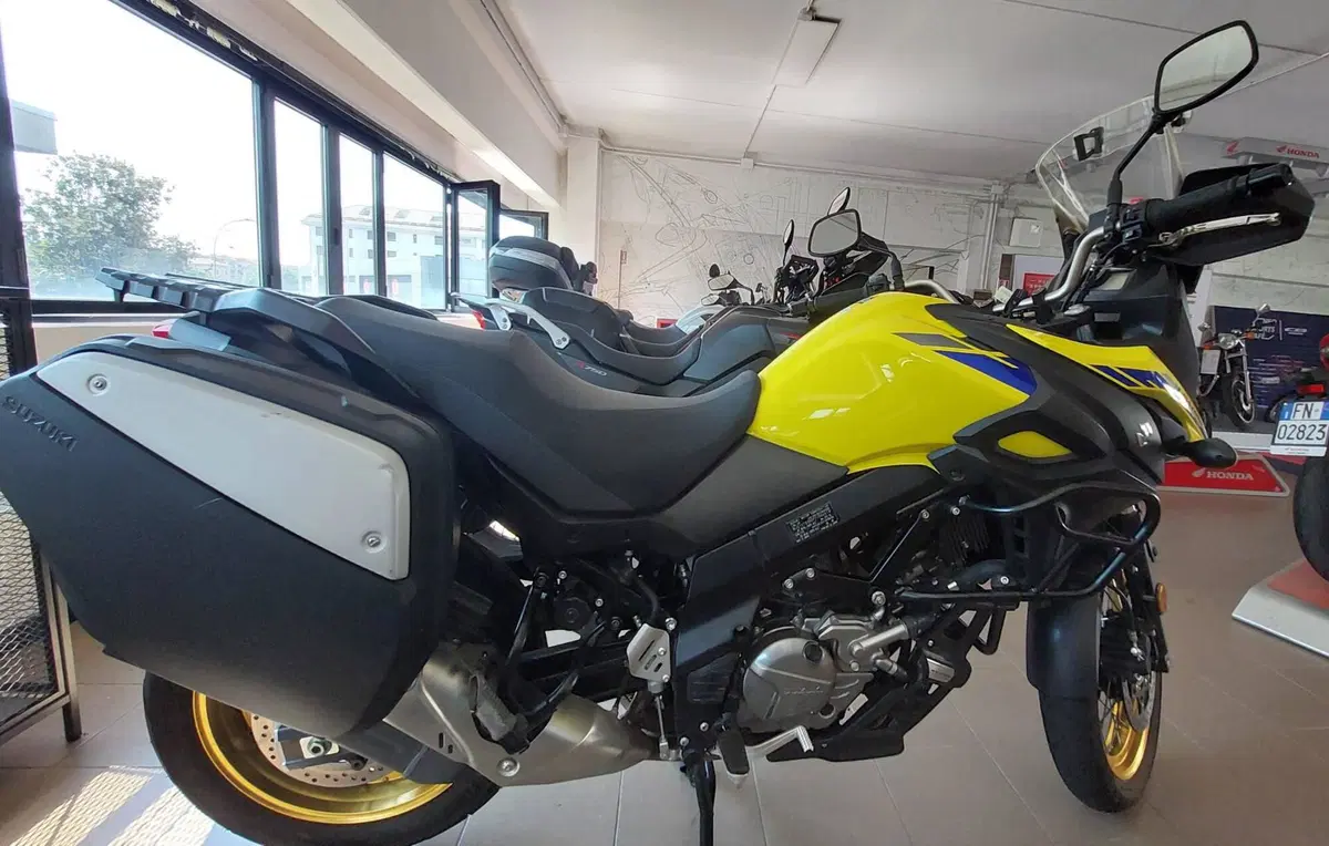 Suzuki V-Strom 650XT (2021 - 25) (6)