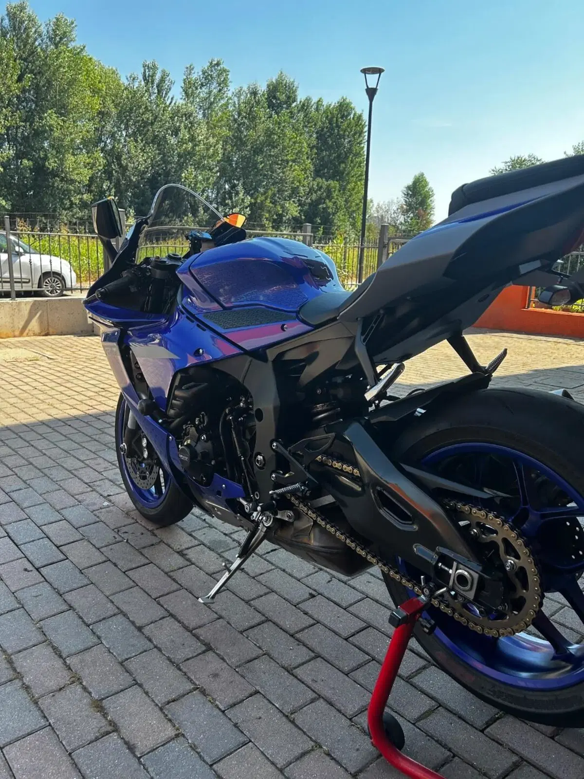 Yamaha YZF R1 (2020 - 25) (4)