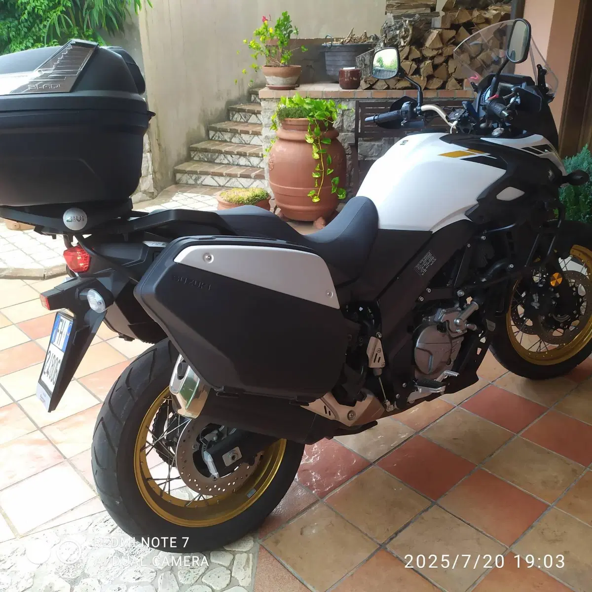 Suzuki V-Strom 650XT (2021 - 25) (2)