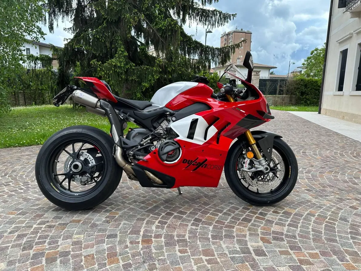 Ducati Panigale V4 R (2023 - 24)