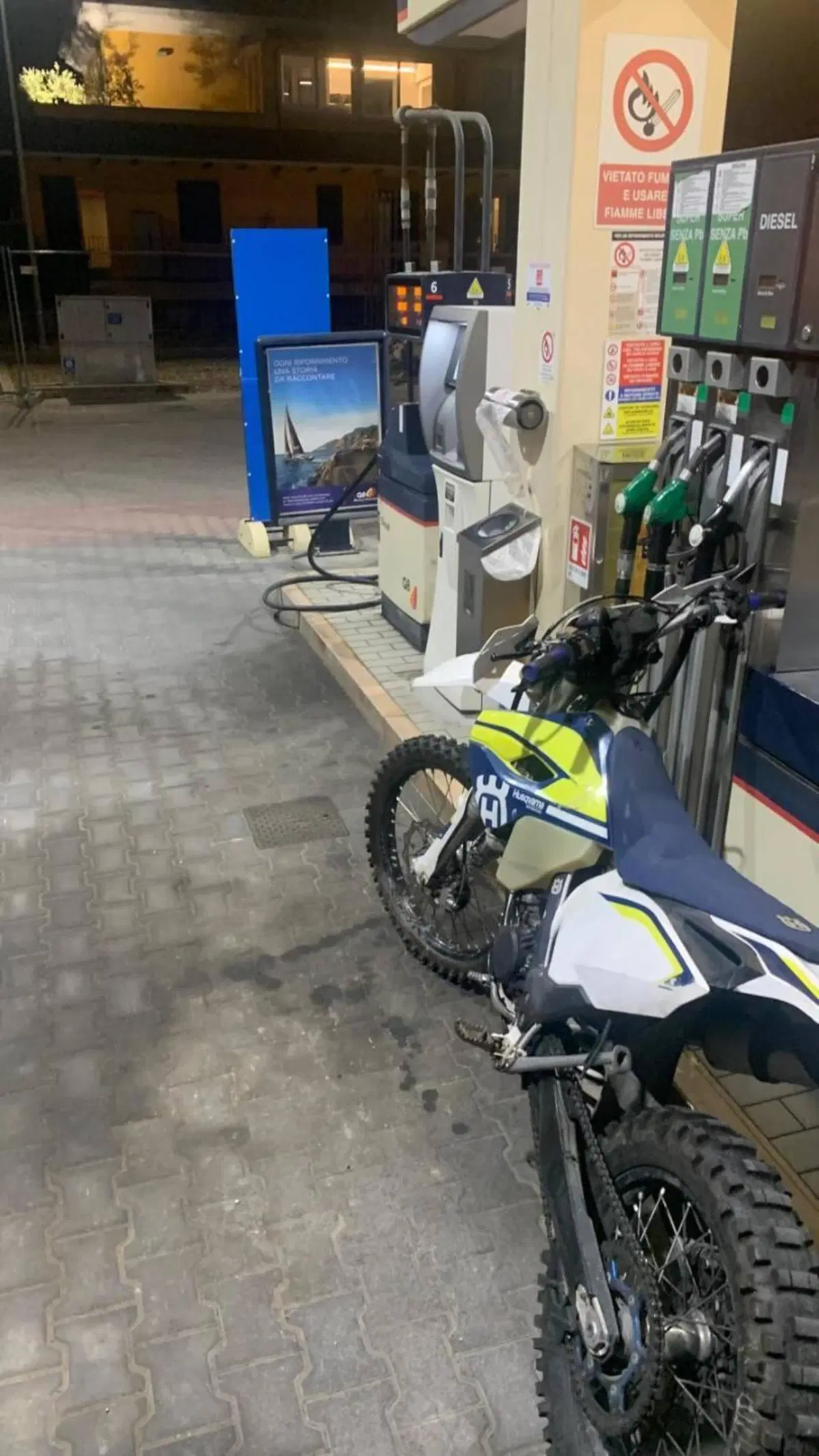 Husqvarna TE 125 (2016) (2)