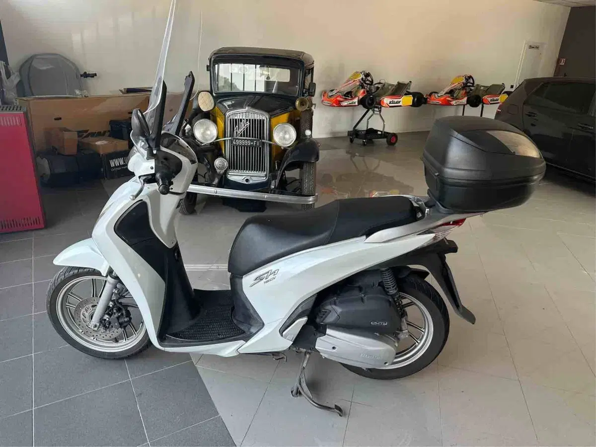 Honda SH 150i ABS (2013 - 16) (4)