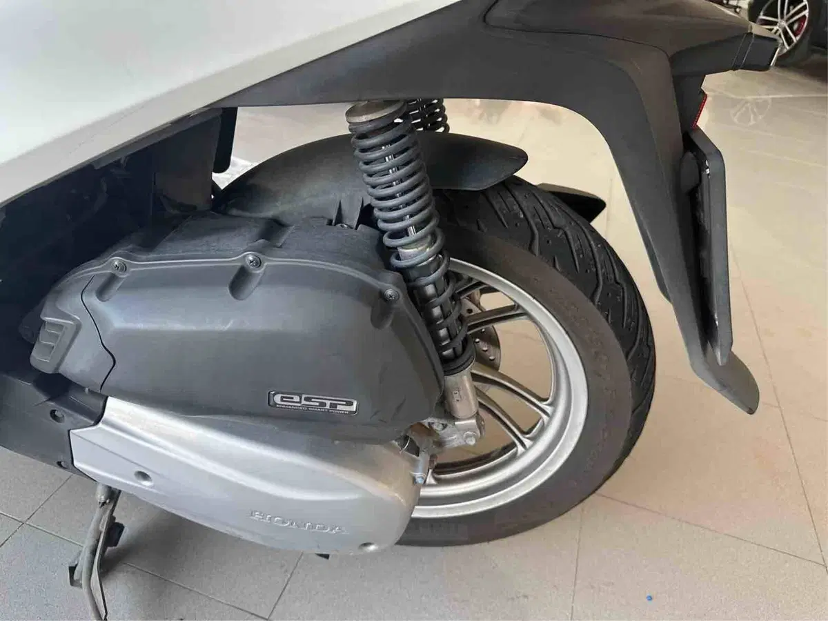 Honda SH 150i ABS (2013 - 16) (10)
