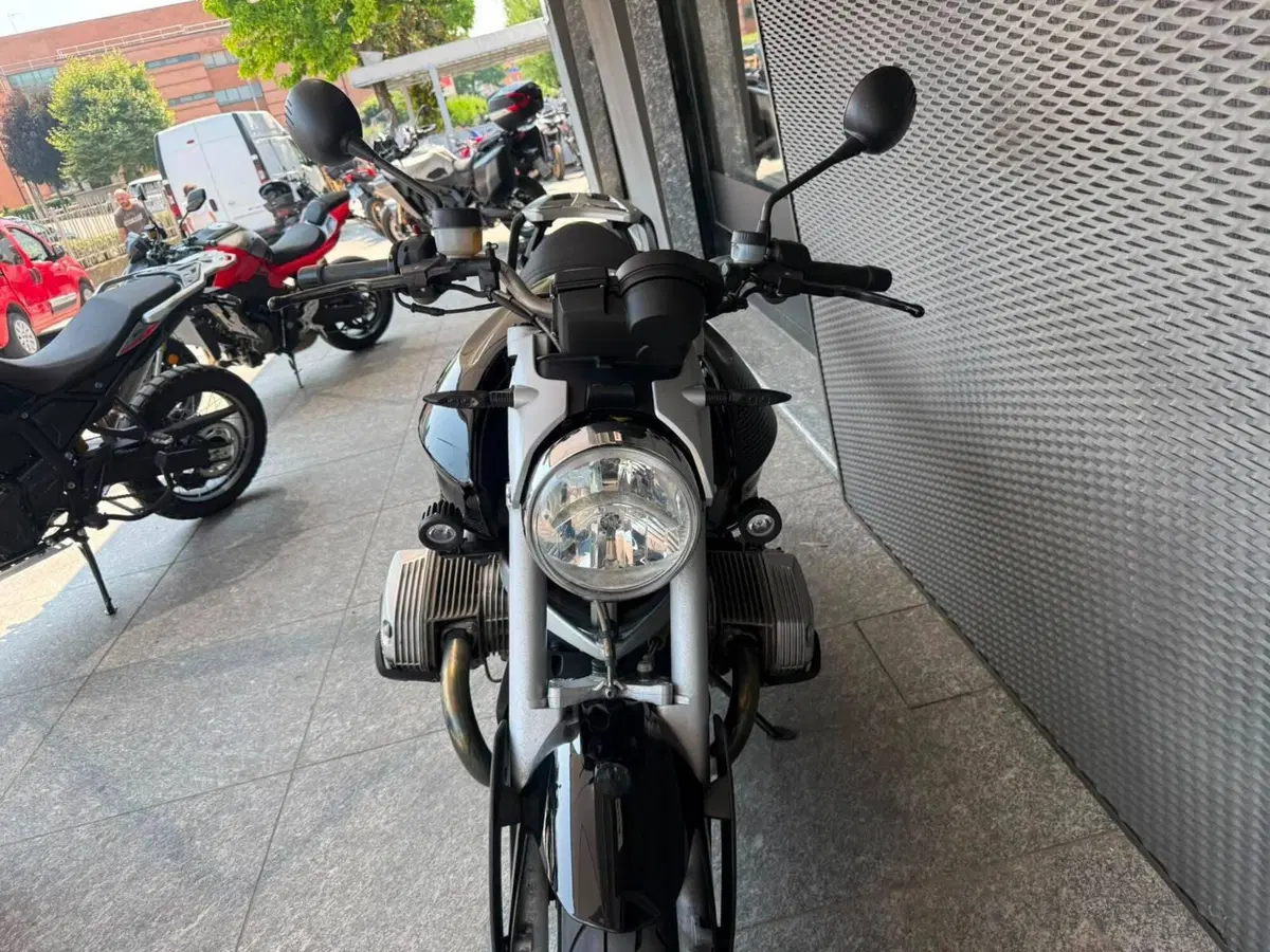 Bmw R 1200 R (2006 - 11) (3)