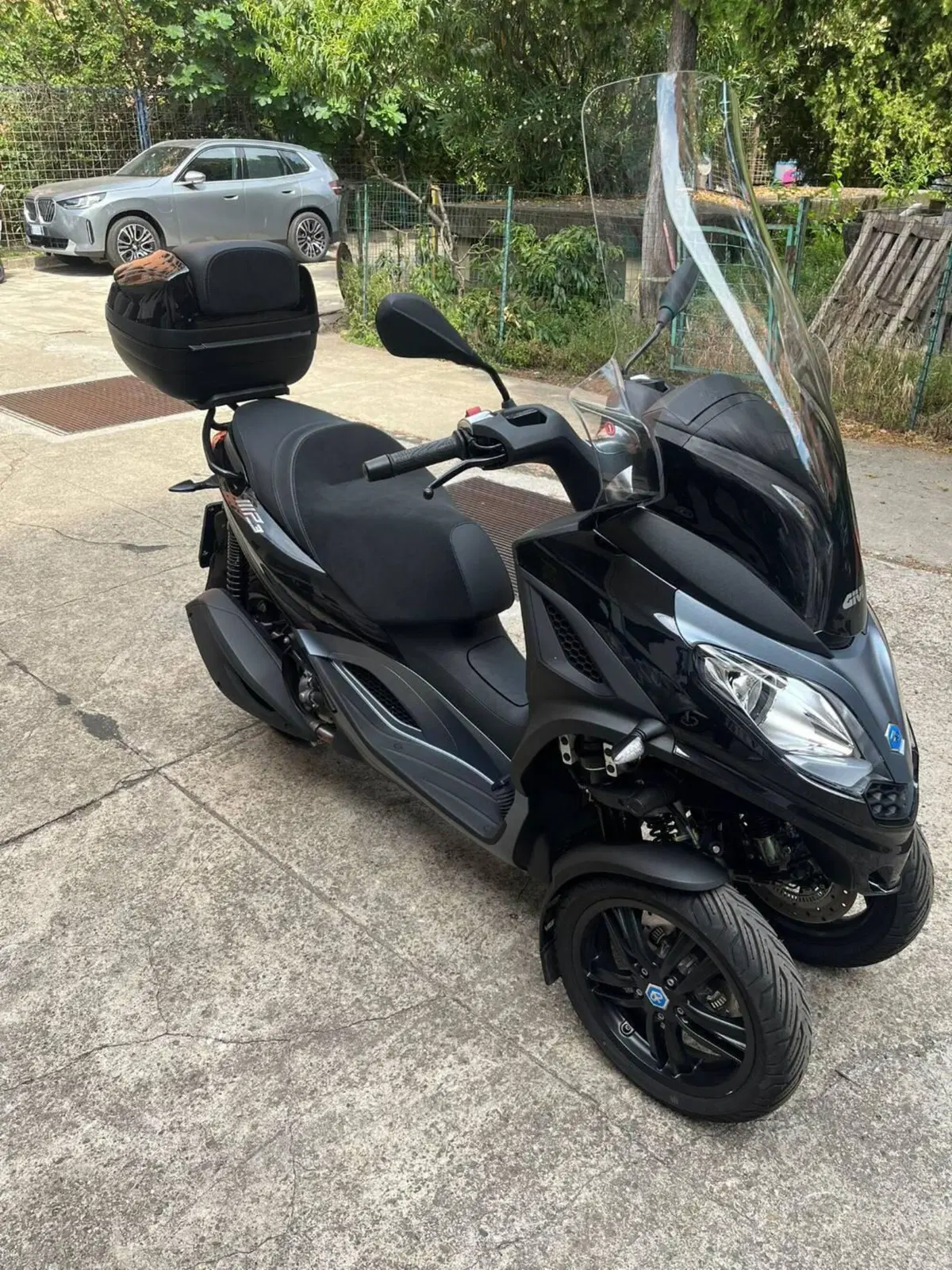 Piaggio MP3 300 ABS Hpe (2021 - 24) (2)