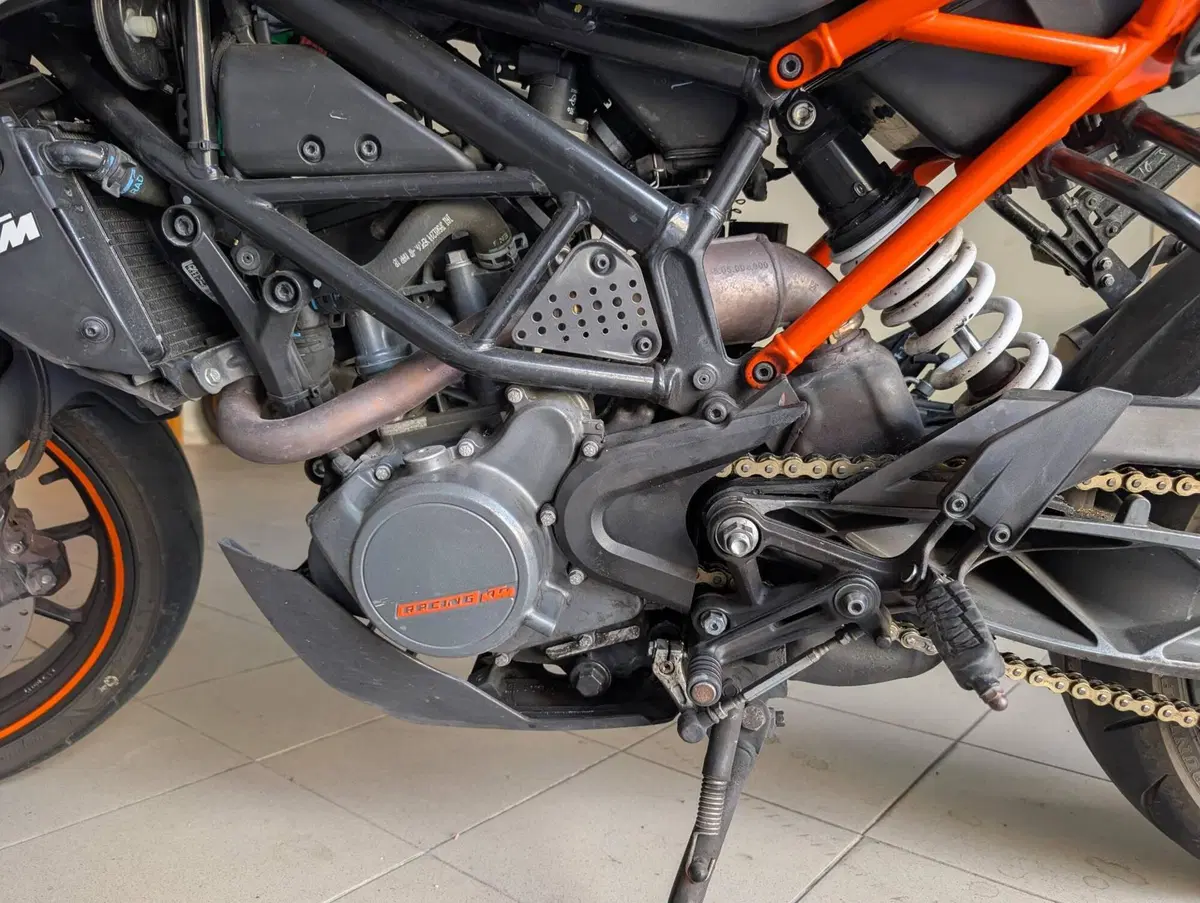 KTM 125 Duke ABS (2017 - 20) (9)