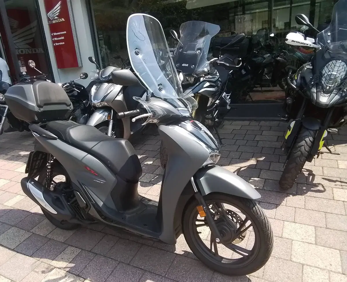 Honda SH 150i (2020 - 23) (12)