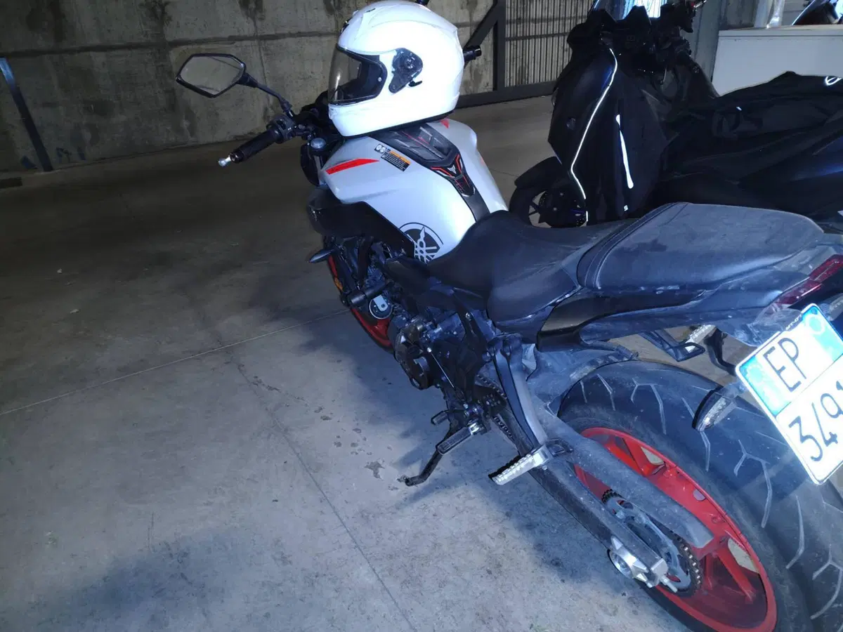 Yamaha MT-07 (2018 - 20) (4)
