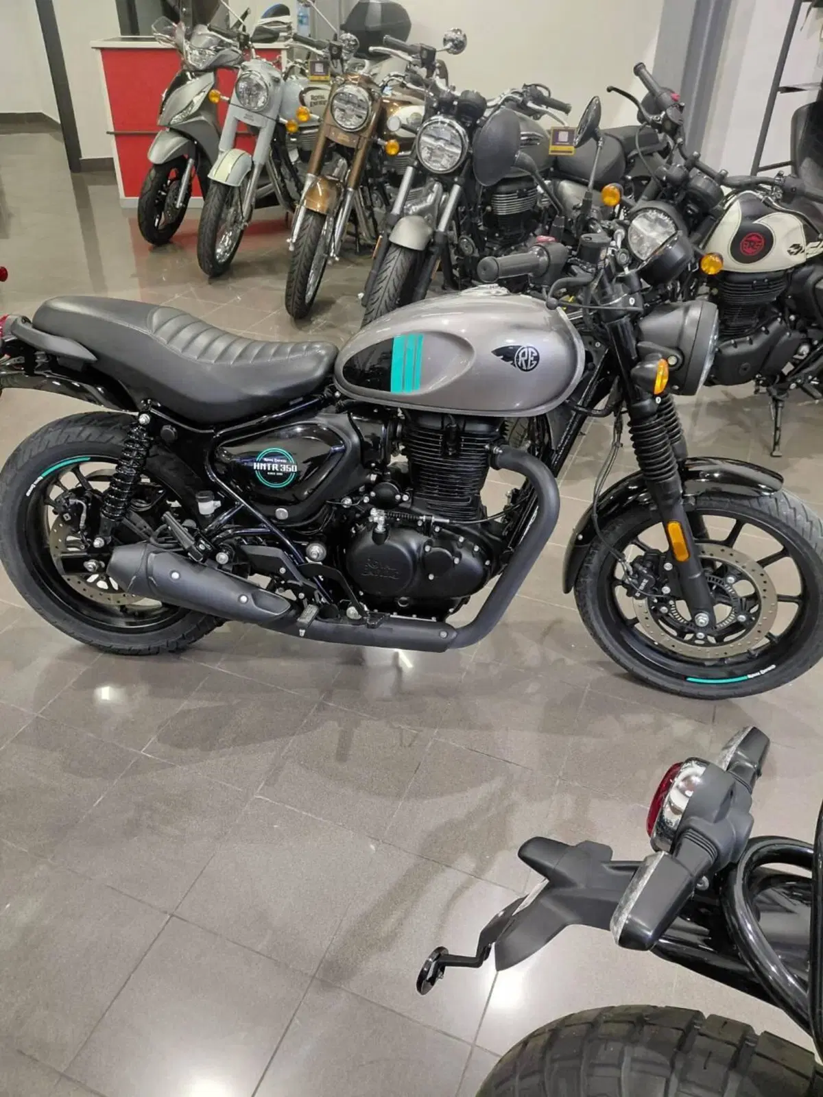 Royal Enfield HNTR 350 (2022 - 26) (4)