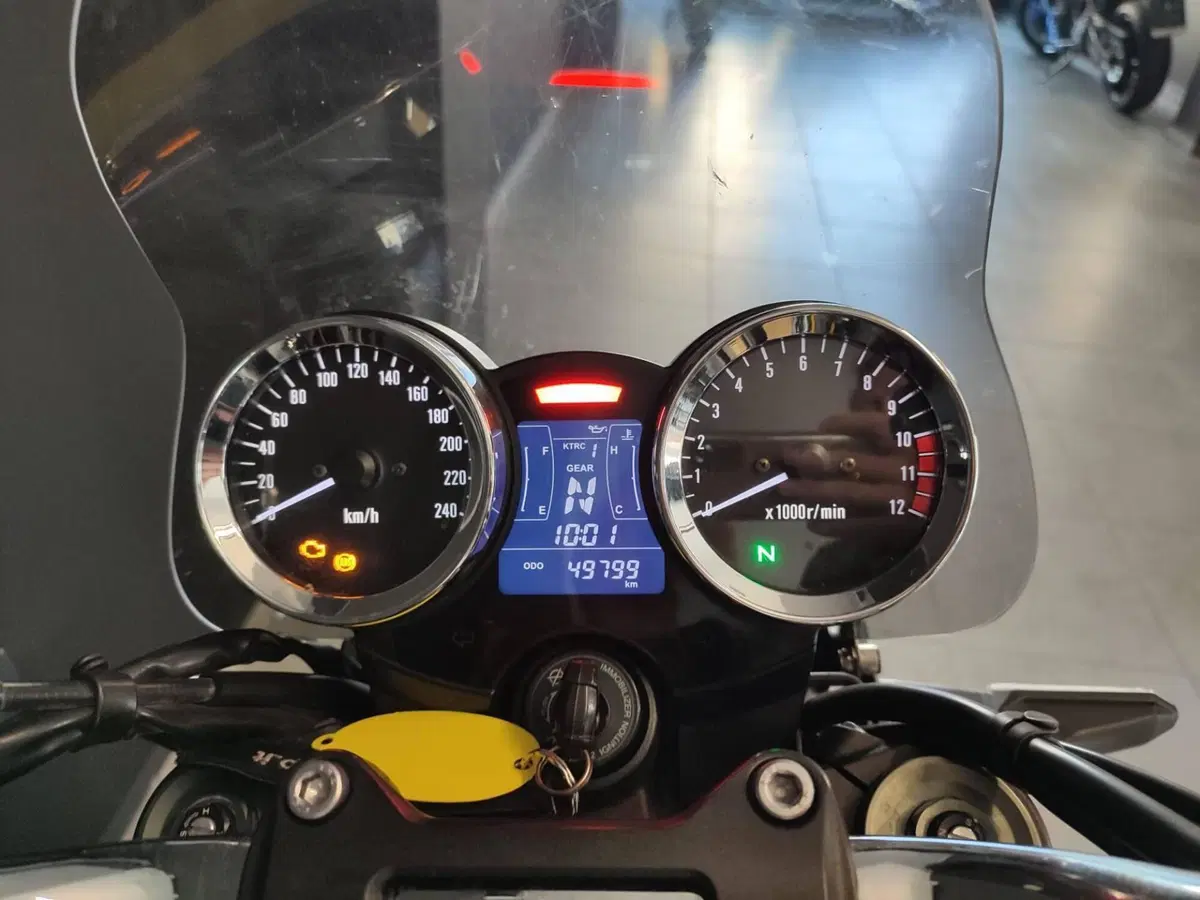 Kawasaki Z 900 RS (2018 - 20) (4)