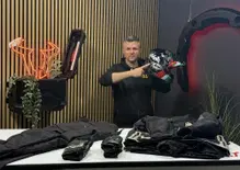 Parigi-Capo Nord in moto: come vestirsi per 6.000 km tra strada, off-road, pioggia e freddo [VIDEO]