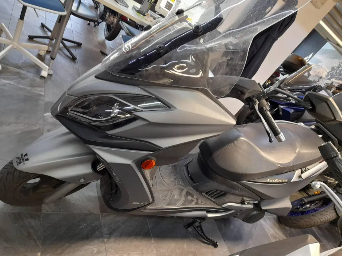 Kymco G-Dink 300i (2018 - 20) (2)