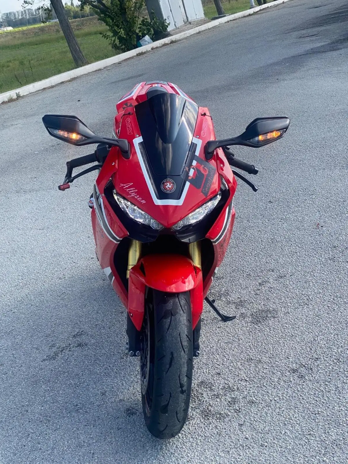 Honda CBR 1000 RR Fireblade (2017 - 19) (2)