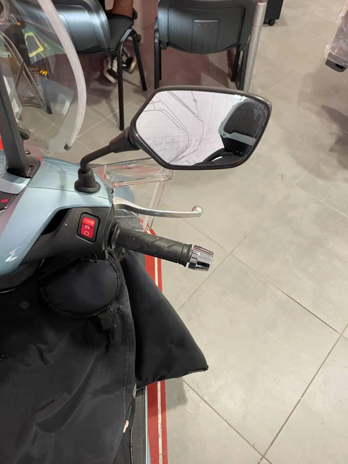 Honda SH 350 (2021 - 24) (14)