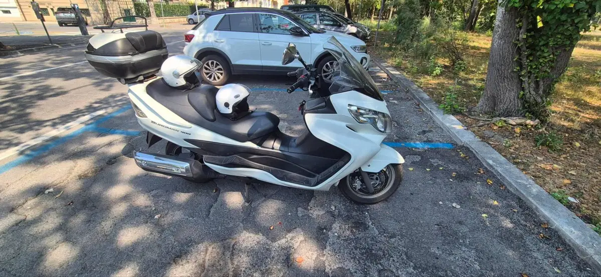 Suzuki Burgman AN 400 (2008 - 13) (2)