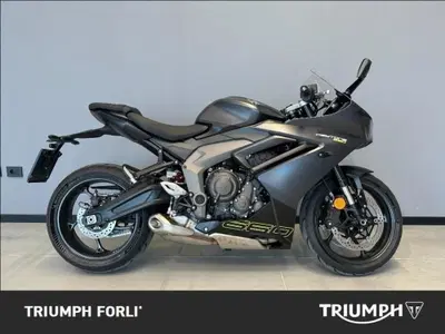 Triumph Daytona 660 (2024 - 26) usata