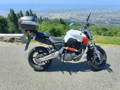 Yamaha MT-03 (2006 - 14) usata