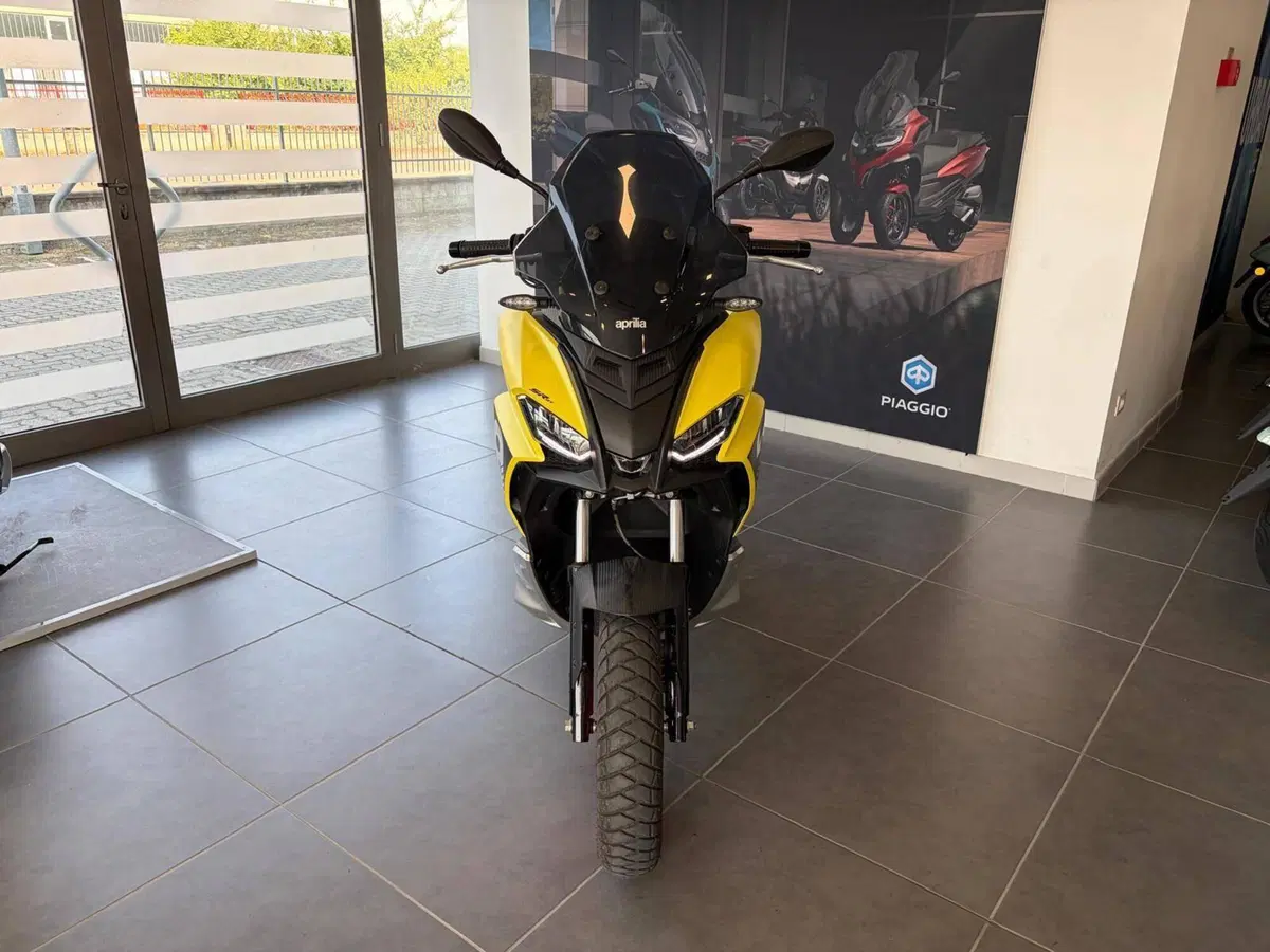Aprilia SR GT 200 Sport (2022 - 24)