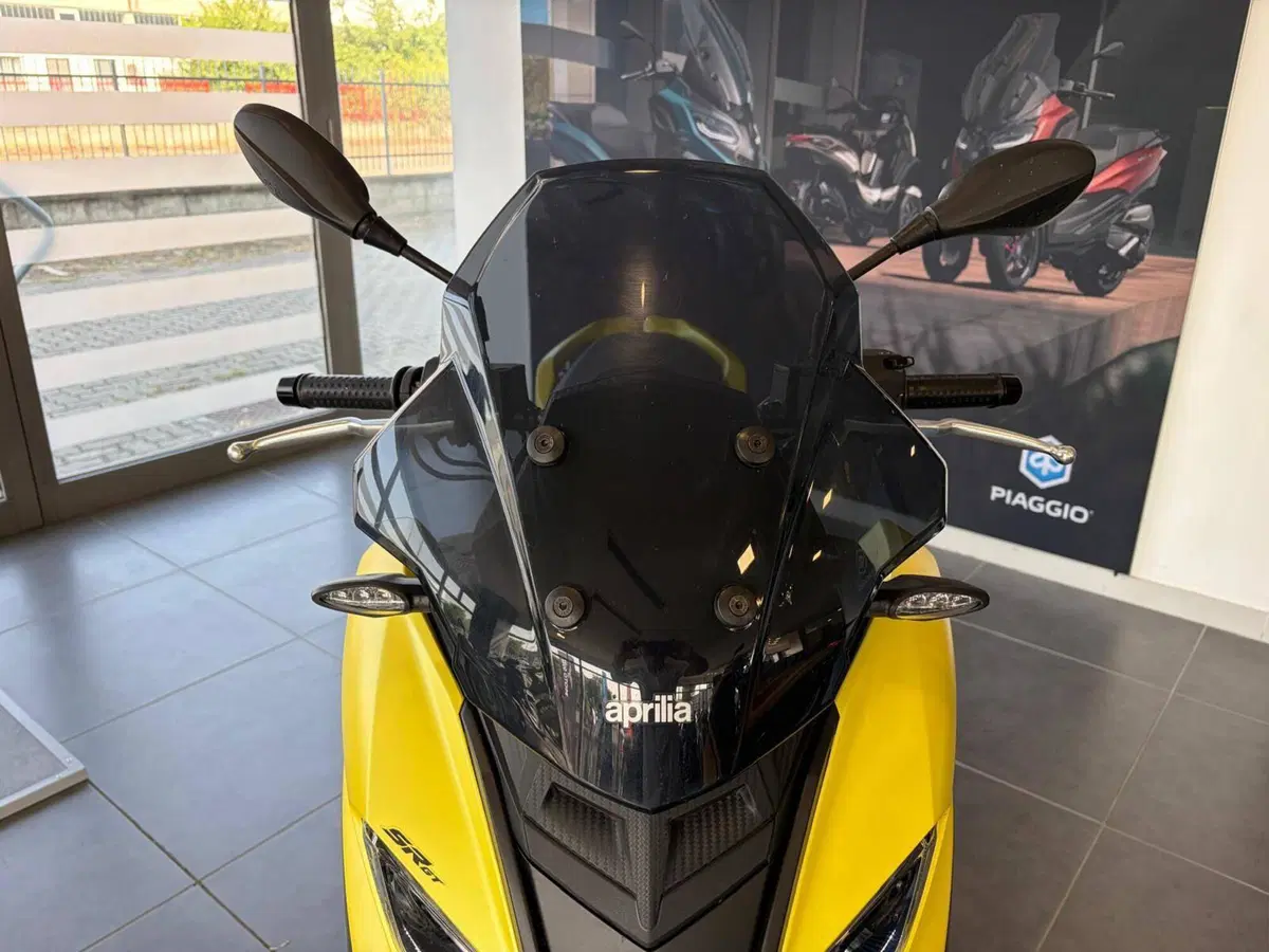 Aprilia SR GT 200 Sport (2022 - 24) (10)